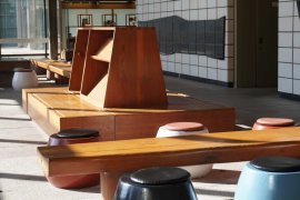 1階ロビーの家具